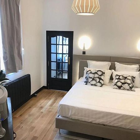 Hotel Yatri Nagpur Exteriör bild